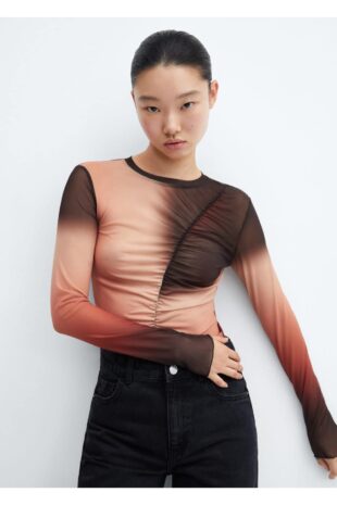 تی شرت قهوه ای زنانه مانگو 57035812