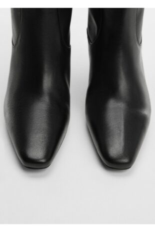 بوت سیاه زنانه مانگو 57076031