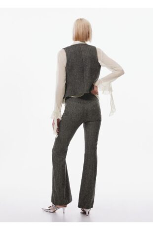 شلوار خاکستری فاق نرمال زنانه مانگو 57077760