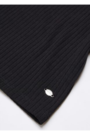 تی شرت سیاه زنانه مانگو 57004031