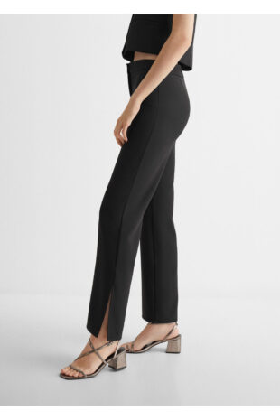 شلوار سیاه فاق نرمال زنانه مانگو 57035147