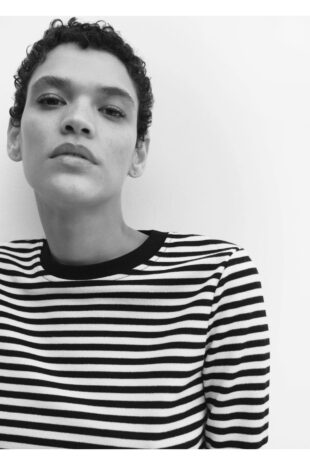 تی شرت منگو سیاه زنانه مانگو 67000464