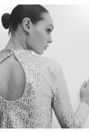 تی شرت منگو قهوه ای زنانه مانگو 57029101