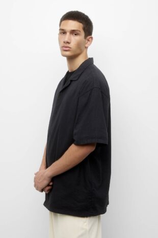 پیراهن سیاه آستین کوتاه مردانه پول اند بیر | 3473545