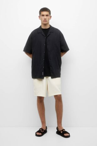 پیراهن سیاه آستین کوتاه مردانه پول اند بیر | 3473545