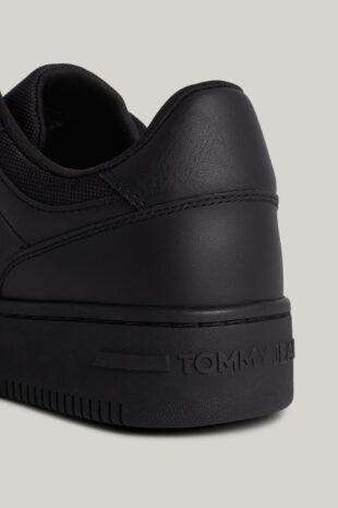 اسنیکر سیاه مردانه تامی هیلفیگر | EM0EM01395