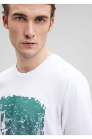 تی شرت سفید فاق نرمال آستین استاندارد مردانه ماوی | 067054-620