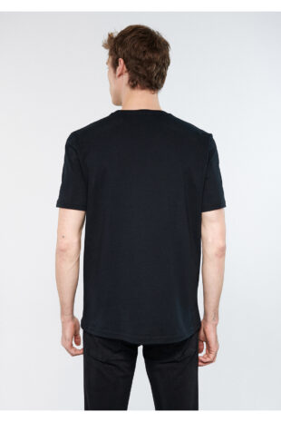 تی شرت سیاه فاق نرمال آستین استاندارد مردانه ماوی | 610251