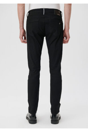 جین سیاه فاق نرمال مردانه ماوی | 42232200