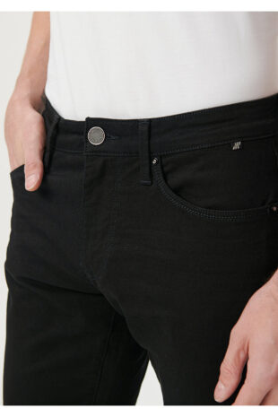 جین سیاه فاق نرمال مردانه ماوی | 42232200