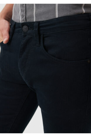 جین سیاه فاق نرمال مردانه ماوی | 42216291