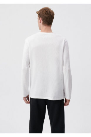 تی شرت سفید فاق نرمال آستین استاندارد مردانه ماوی | 065755-620