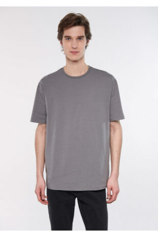 تی شرت خاکستری فاق نرمال آستین استاندارد مردانه ماوی | 610136