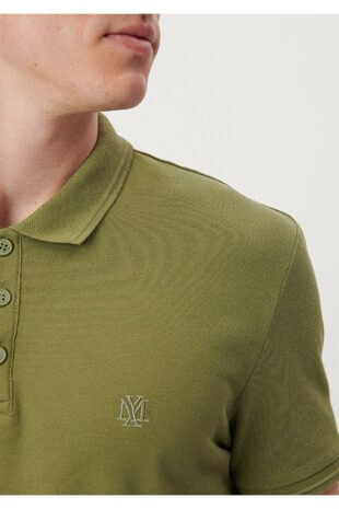 تیشرت یقه پولو سبز آستین استاندارد مردانه ماوی | 6494628524