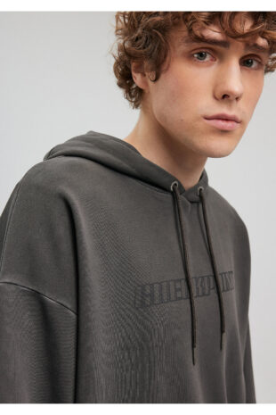 سویشرت خاکستری آستین استاندارد مردانه ماوی | 0S10114