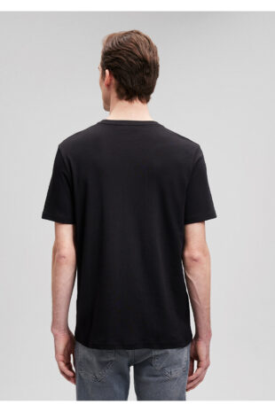 تی شرت سیاه فاق نرمال آستین استاندارد مردانه ماوی | 611401