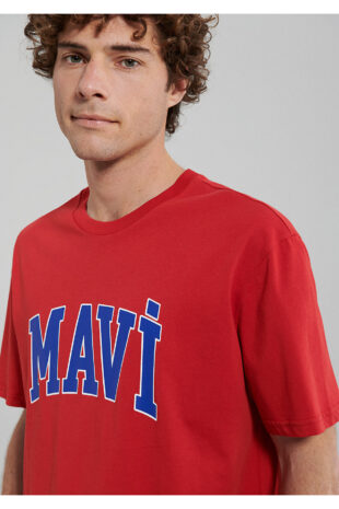 تی شرت قرمز فاق نرمال آستین استاندارد مردانه ماوی | 611711