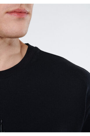 تی شرت سیاه آستین استاندارد مردانه ماوی | 610100