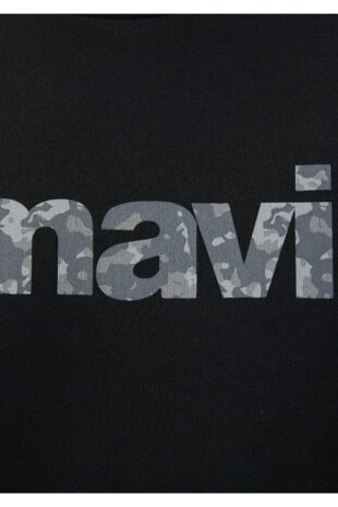 تی شرت سیاه فاق نرمال آستین استاندارد مردانه ماوی | 611039