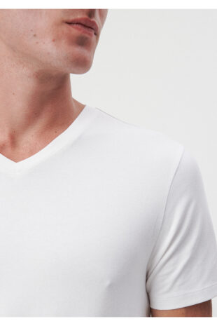 تی شرت سفید فاق نرمال آستین استاندارد مردانه ماوی | 061748-620