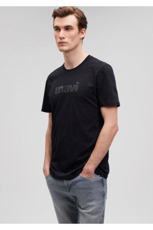 تی شرت سیاه فاق نرمال آستین استاندارد مردانه ماوی | 065199-900