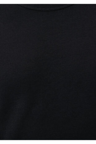 تی شرت سیاه فاق نرمال آستین استاندارد مردانه ماوی | 063747-900