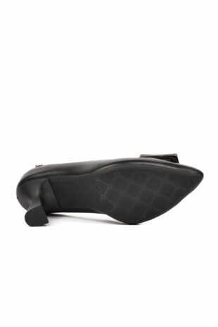 کفش پاشنه دار کلاسیک زنانه مشکی PC-53103 سیاه زنانه پیر کاردین | TER-202400053103TZ