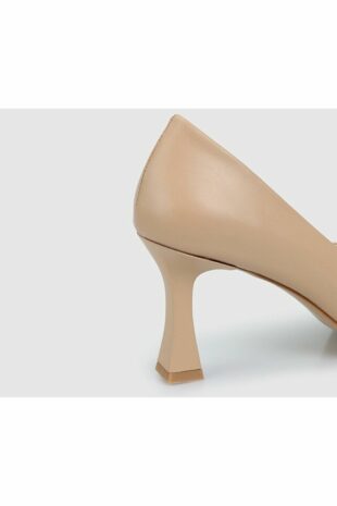 کفش کلاسیک پاشنه بلند بژ زنانه | CWBY8923AW Provoq