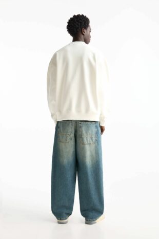 سویشرت سفید آستین بلند مردانه پول اند بیر | 7590514 Pull & Bear