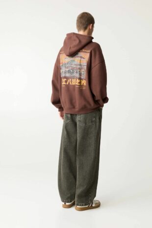 سویشرت قهوه ای آستین بلند مردانه پول اند بیر | 7590930 Pull & Bear