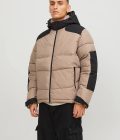 iranmango | کاپشن TYCZMXQY6N169659716400986